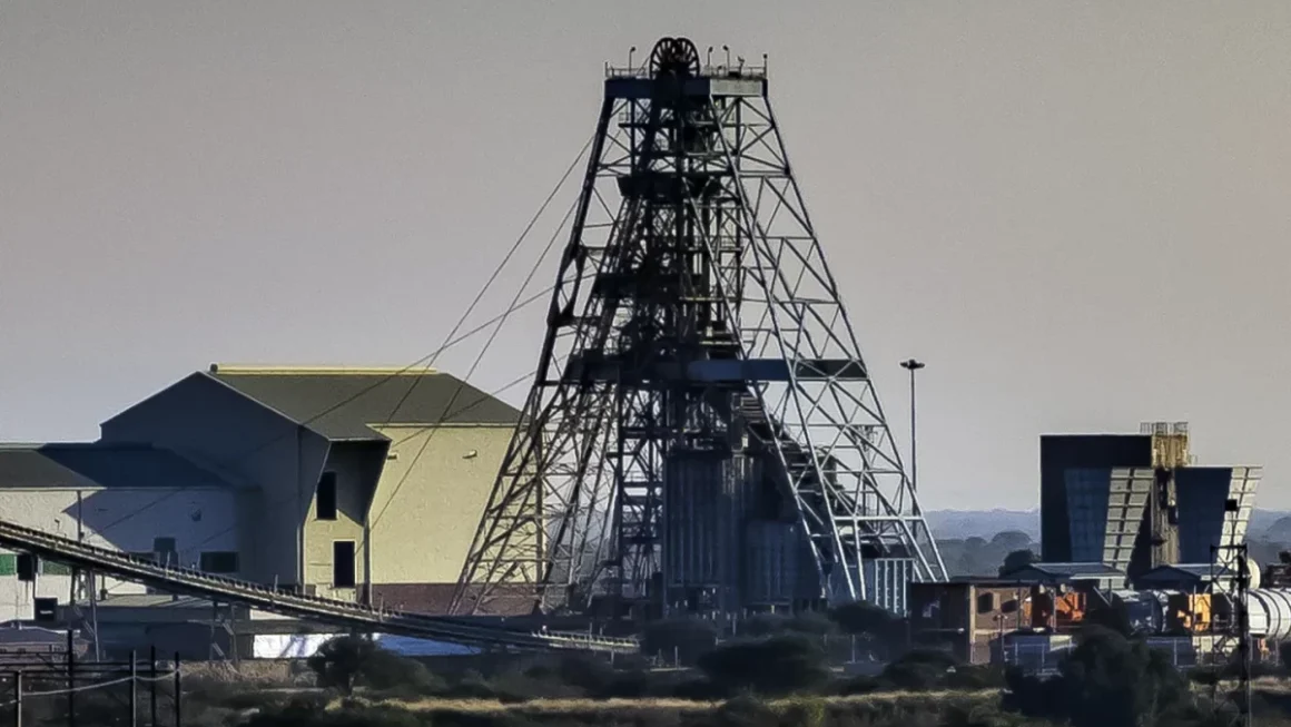 Tragedy Strikes as Elevator Drops at South African Platinum Mine, Claiming 11 Lives and Injuring 75